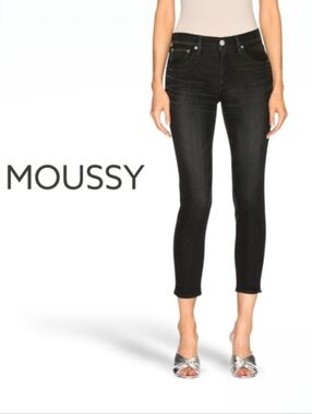 Moussy Vintage Black Skinny Jeans Made in Japan Powder Size 31